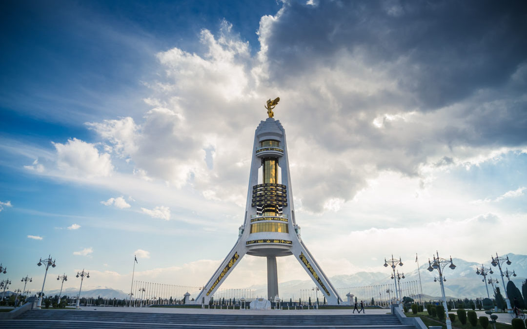 La Ruta de la Seda II: Turkmenistán